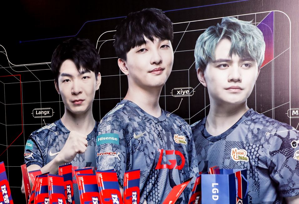 这座奖杯只 这座奖杯只