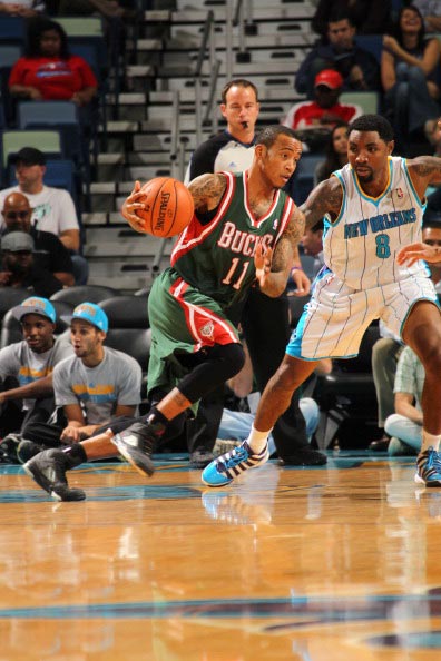 他的表现不 他的表现不