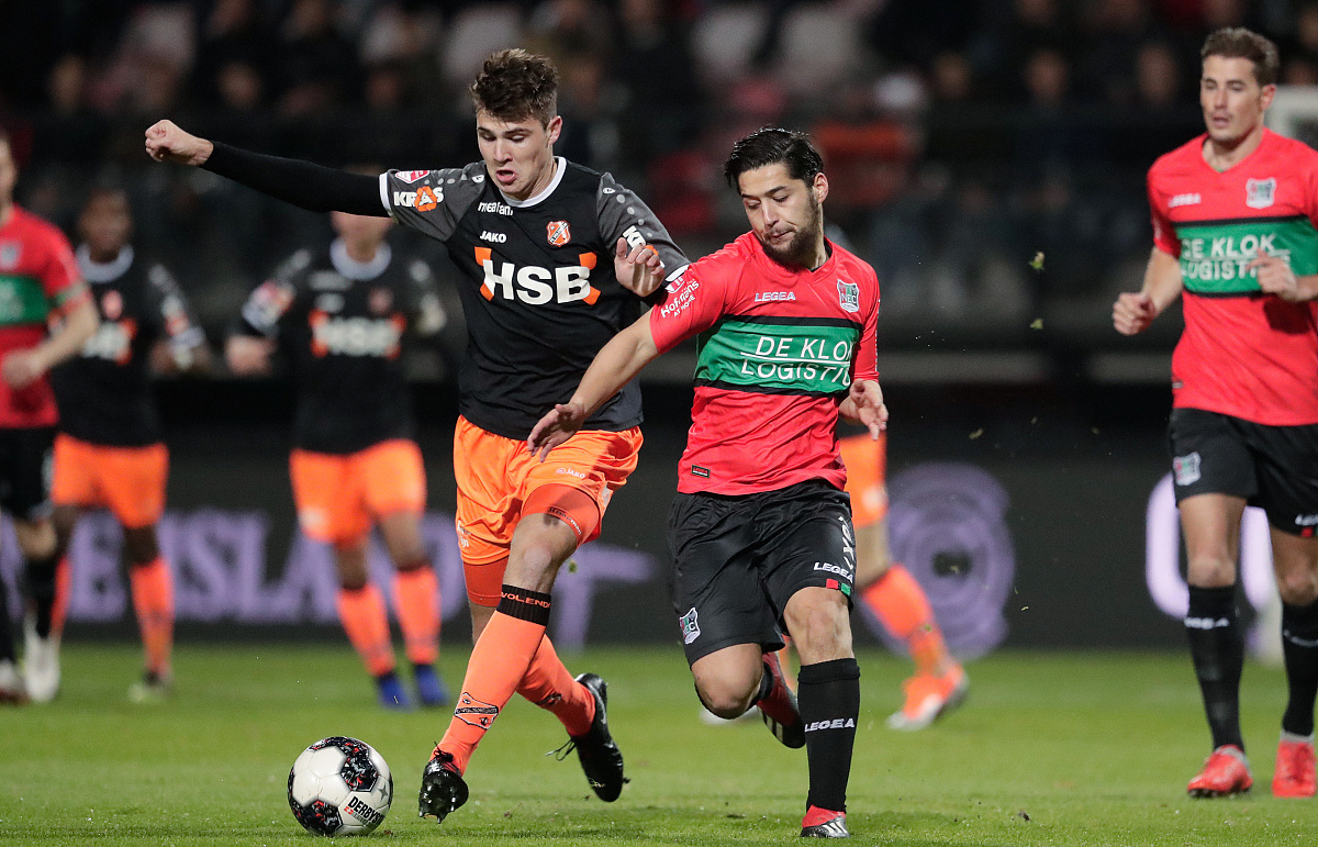 冲击西部更 冲击西部更