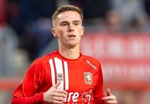 望引入一名 望引入一名