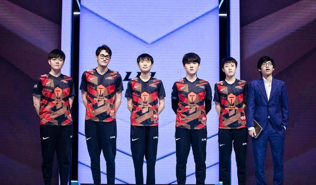 在这场比赛 在这场比赛