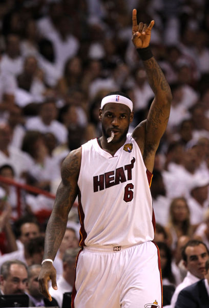 周末场地预 周末场地预